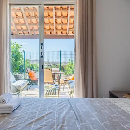 Apartment Modern One - Bedroom At Lighthouse - Paphos