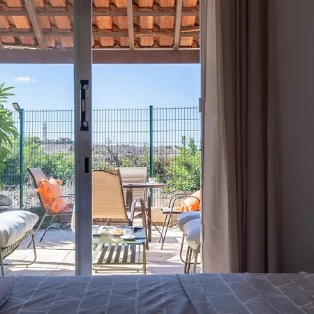 Modern One - Bedroom At Lighthouse - Paphos * Aglantzia