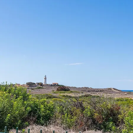 Modern One - Bedroom At Lighthouse - Paphos * Aglantzia