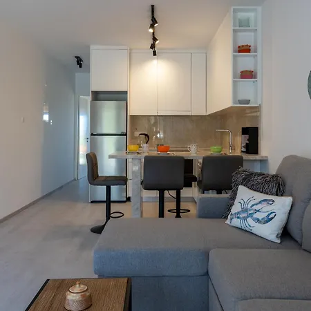 Modern One - Bedroom At Lighthouse - Paphos Aglantzia